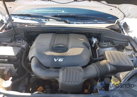 2015 Jeep Grand Cherokee Limited z USA, uszkodzony, nr VIN 1C4RJFBGXFC644372